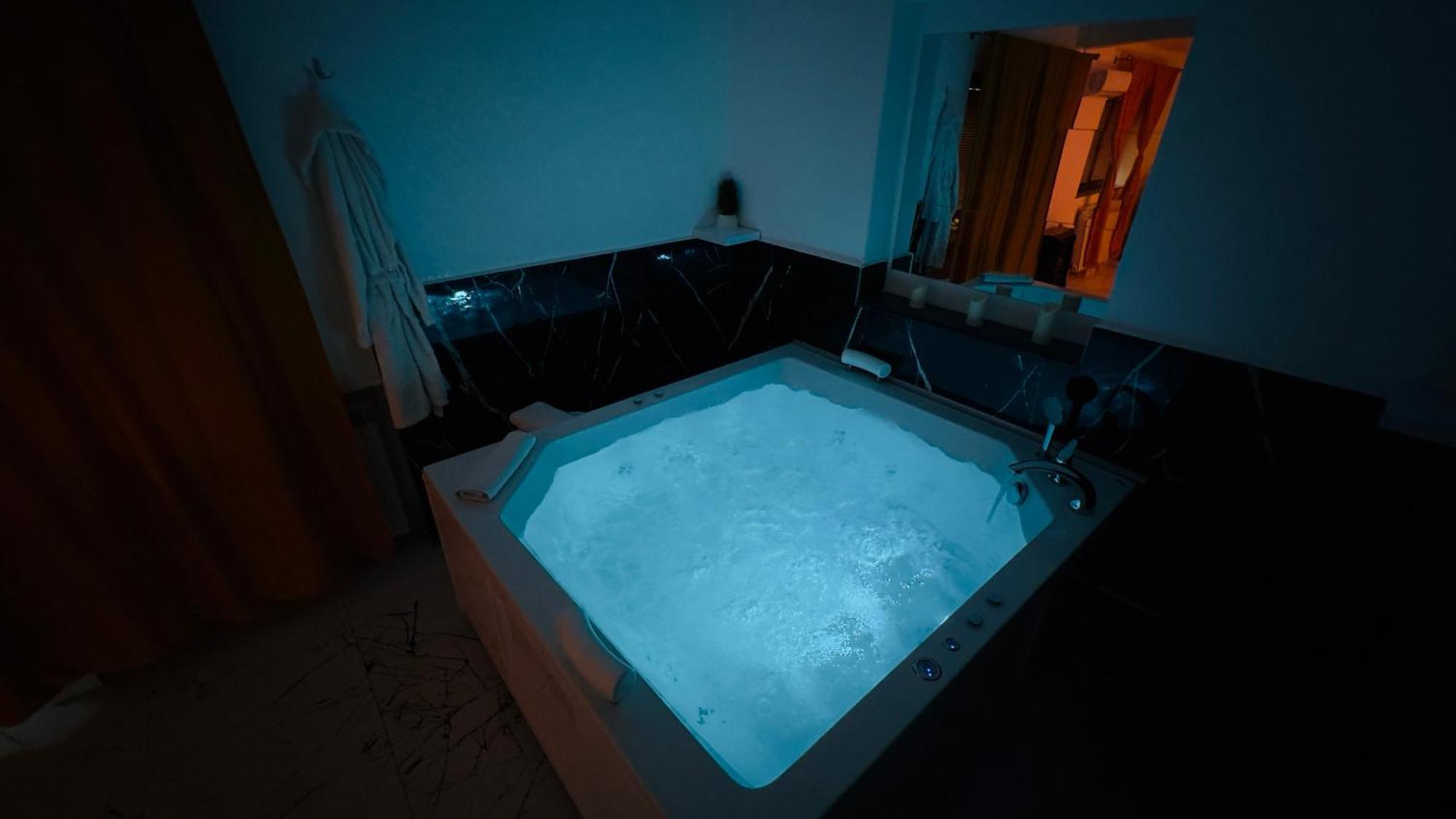 Hedonist Spa Jacuzzi Sarajevo Free Parking 외부 사진