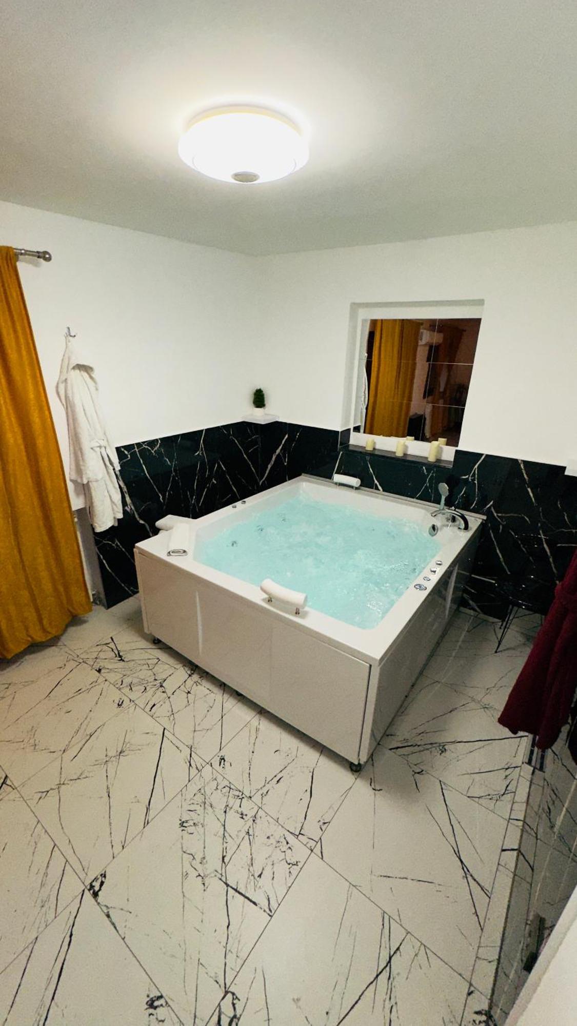 Hedonist Spa Jacuzzi Sarajevo Free Parking 외부 사진